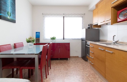 Port de Sagunt Apartment | Global Properties: Global Properties: Practical apartment with 2 bedrooms and terrace