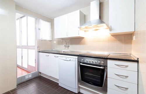 Sagunto Apartment | Global Properties: Practical apartment for 6 people in Puerto Sagunto