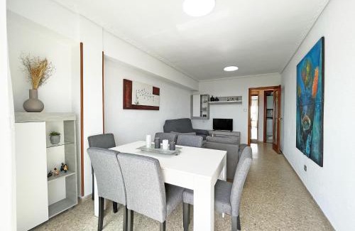 Canet de Berenguer Apartment | Global Properties, Apartamento en primera linea de playa, Canet de Berenguer
