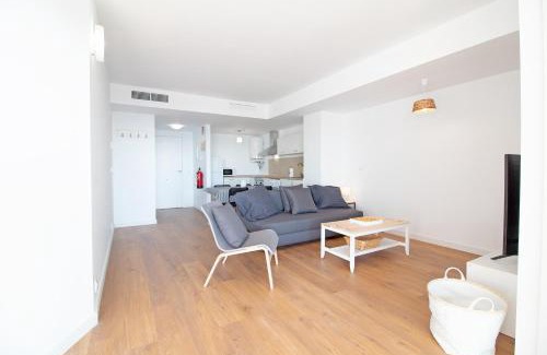 Canet de Berenguer Apartment | Global Properties, Moderno apartamento con terraza y vistas al mar