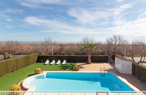 Almarda Ski Chalet | Global Properties: Frontline beach villa with private pool