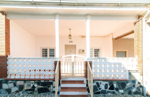 Playa de Almarda Ski Chalet | Global Properties: Townhouse on the beach of Almardá, Sagunto