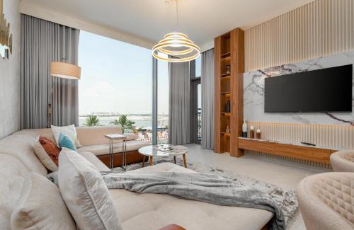Dubai Apartment | GLOBALSTAY Creek Rise Tower Elegant Apartments