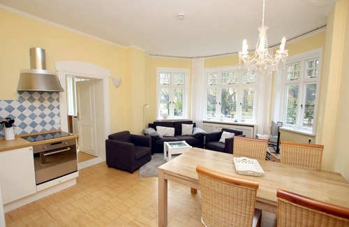 Wyk auf Foehr Apartment | Gmelinstraße 22, Whg. 3, Haus Friedrichsen - Holiday apartment with 3 rooms on