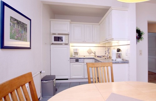 Wyk auf Foehr Apartment | Gmelinstraße 23, Whg. 6 - Ferienwohnung mit 3- Zimmern auf ca. 60m² mit Balkon
