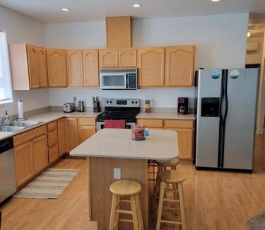 Columbia Falls Apartment | GNP Columbia Mountain Chalet - Heavens Peak