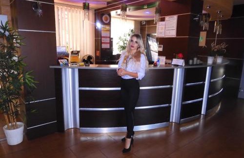 Dabrowa Gornicza Bed & Breakfast | Gościniec Biznesowy