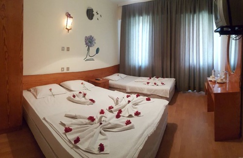 Altinkum Hotel | Goc Otel