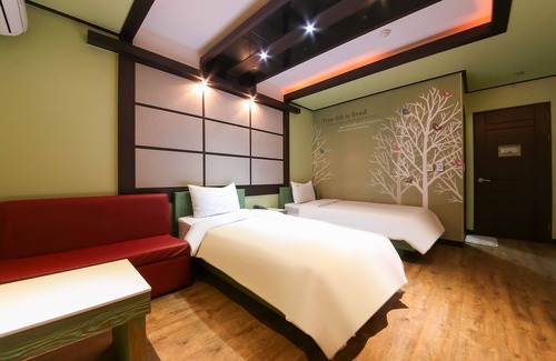 Goheung Hotel | Goheung Nokdong BM