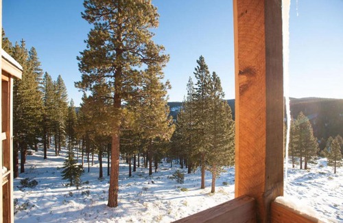 Truckee House | Gold Bend by Tahoe Mountain Properties