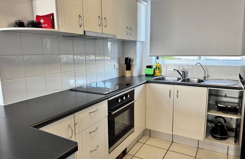 Gold Coast Apartment | Gold Coast Surf View with Parking, Pool, Lift