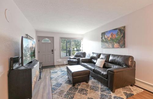 Historic District House | Gold Creek 30W Condo Remodeled On Main St