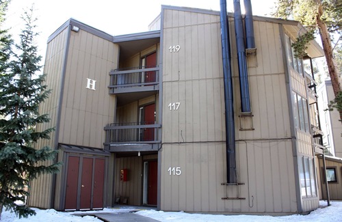 Peak 8 Condo | Goldcamp II #H-119: Easy Access to Town and Peak 8 via the Free Shuttle Route
