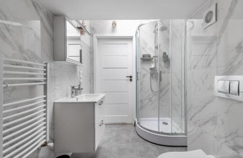 Praga Apartment | Golden Apartments Warsaw - Marcinkows1