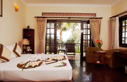 Phan Thiet Hotel | Golden Coast Resort and Spa
