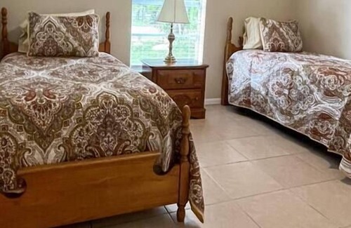 Golden Gate Apartment | Golden Gate Getaway- Escape to Warm and Sunny Naples, FL