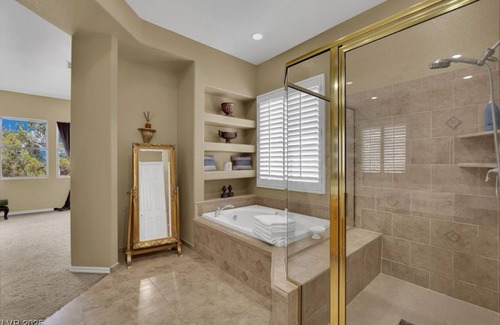 Summerlin House | Golden Hour Estate-Pool/jacuzzi/Gated/Lux