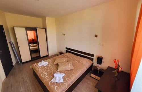 Golden Sands Apartment | Golden Maria Apartment Yalta Complex