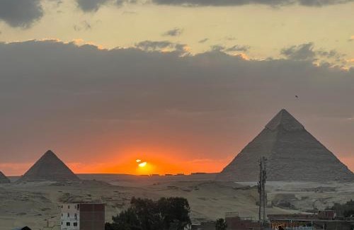 Kafrat al Jabal Hotel | Golden mask pyramids inn