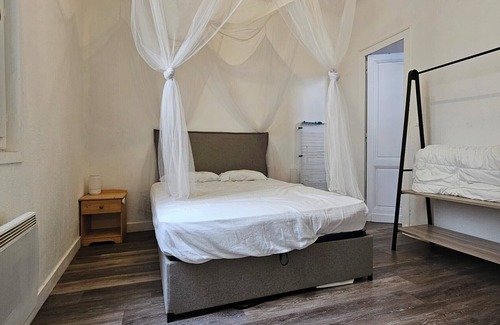 Capucins - Victoire Apartment | Golden nugget 2 steps from the heart of Bordeaux