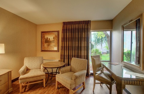 Laughlin Resort | Golden Nugget Laughlin