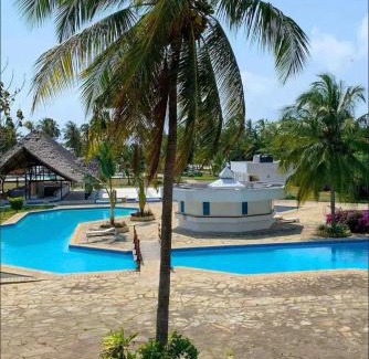 Diani Beach Apartment | Golden sand resort