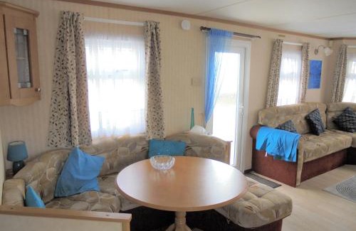 Ingoldmells Apartment | Golden Sands: Arizona GS 6 Berth, Access to the beach