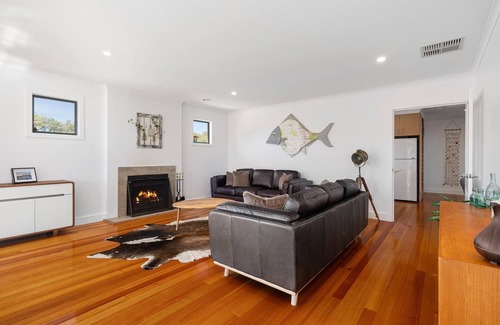 Rye House | Golden Sands Rye - 1 bedroom for 2 guests - 1 NIGHT FREE!* - Tranquil, spacious retreat for two. Close to Tyrone beach.
