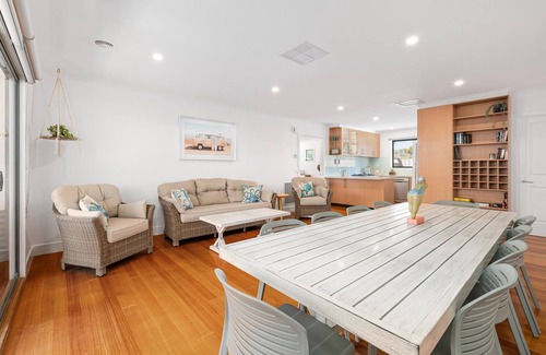 Rye House | Golden Sands Rye - 1 bedroom for 2 guests - 1 NIGHT FREE!* - Tranquil, spacious retreat for two. Close to Tyrone beach.