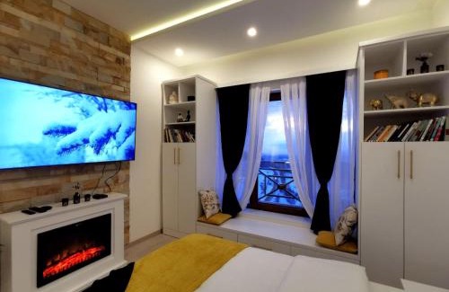 Lisina Apartment | Golden Sky N Lux 57 Milmari Resort & Spa