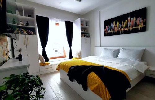 Lisina Apartment | Golden Sky N Lux 57 Milmari Resort & Spa