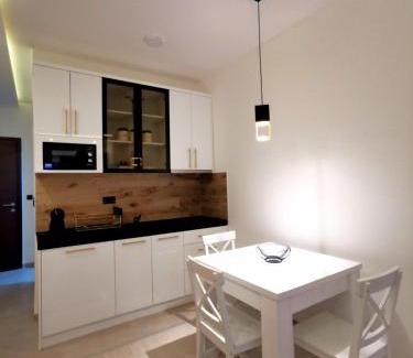 Lisina Apartment | Golden Sky N Lux 57 Milmari Resort & Spa