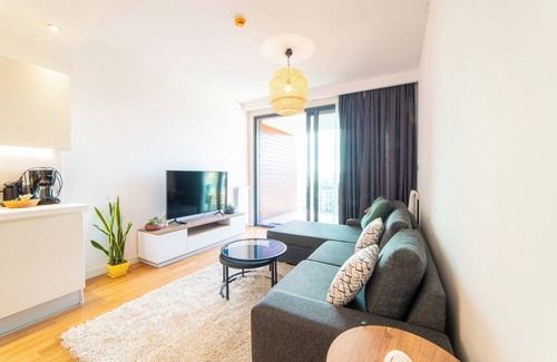 Kucukcekmece Apartment | Golden Stones House Sea View