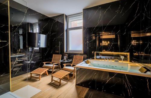 Lens Apartment | Golden Suite - Elegance - Private Spa Jacuzzi