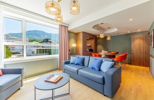 Aix-les-Bains City Center Hotel | Golden Tulip Aix les Bains