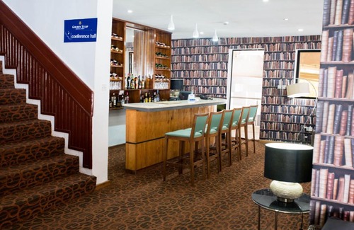 Freetown Hotel | Golden Tulip Essential Kimbima