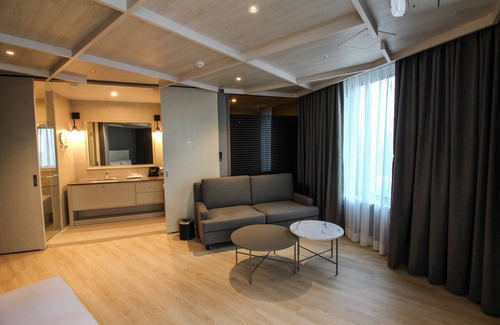 Yongin Hotel | Golden Tulip Ever Yongin