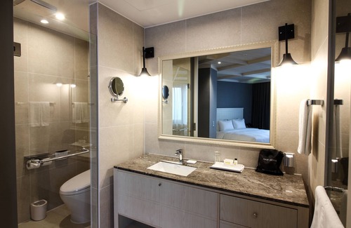 Yongin Hotel | Golden Tulip Ever Yongin