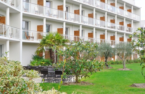 Carquefou Hotel | Golden Tulip Nantes Carquefou Suite