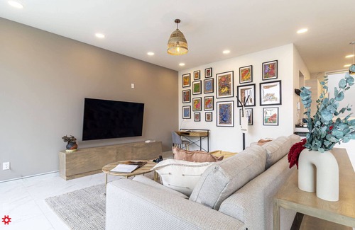 Miguel Hidalgo Apartment | Goldsmith by Kukun Su