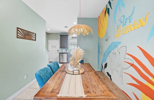 Port Aransas House | Golf Cart Walk to Beach Pool Pets Floor BR