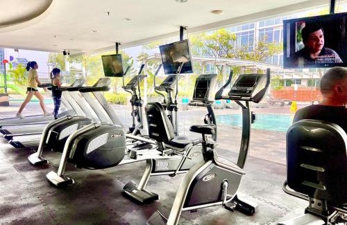 Tangerang Apartment | Golf View from the Highest Floor at U-Residence tower 2, Lippo Karawaci