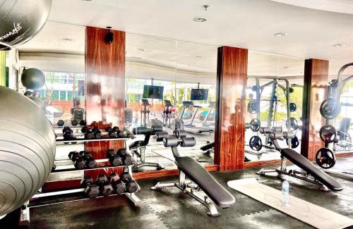 Tangerang Apartment | Golf View from the Highest Floor at U-Residence tower 2, Lippo Karawaci