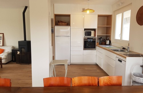 Crach Villa | Golfe du Morbihan- Wooded property on Auray river- House 6 bedrooms- 14 people