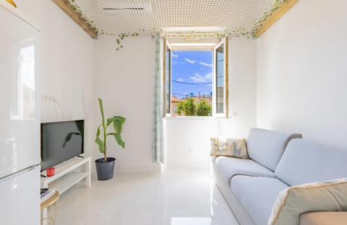Golfe Juan Apartment | Golfe Juan T2 Mezzanine 40m²+ Parking