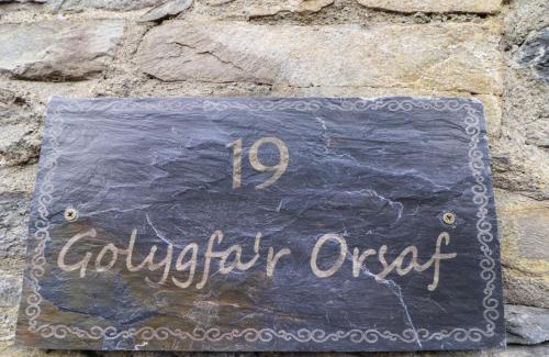 Bala House | Golygfa'r Orsaf Snowdonia National Park