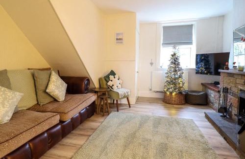 Bala House | Golygfa'r Orsaf Snowdonia National Park