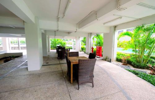 Menteng Apartment | Good Choice and Elegant 2BR Apartment Capitol Park Residence By Travelio