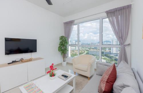 Seri Tanjung Pinang Apartment | Good Seaview, Vacation Home
