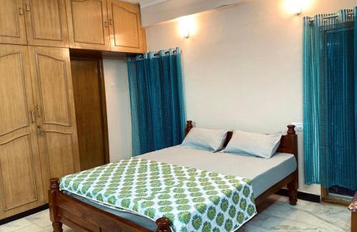 Egmore Apartment | Good Stay Mount Road Egmore Without kitchen